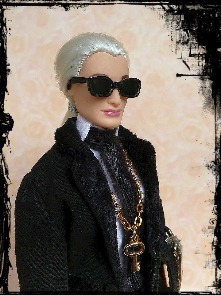 Karla (Lagerfeld) OOAK Barbie by martinaa 9