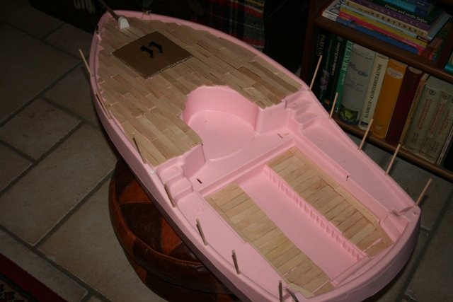 Pimp My Barbie Boat (Bild) 05